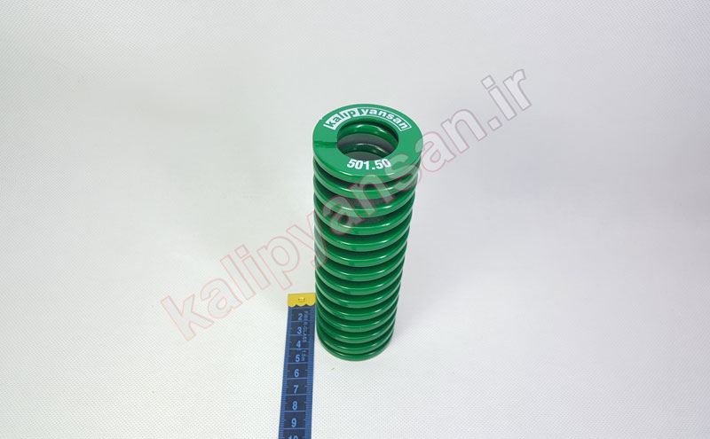 فنر سبز رنگ قالب به قطر 50 و ارتفاع 152